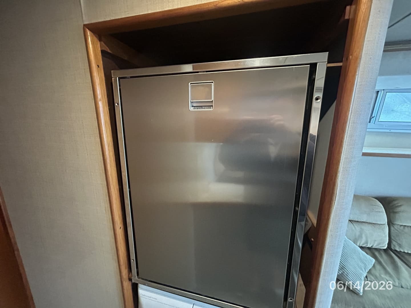 42' Cruisers galley refrigerator-freezer
