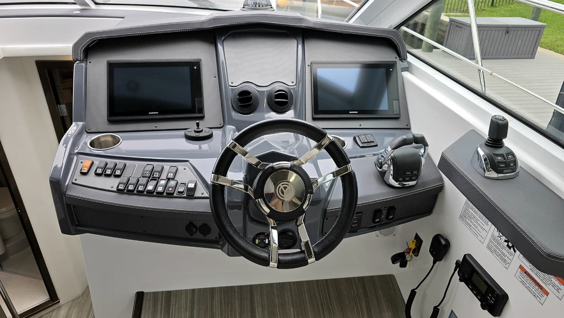 Main Cabin Helm