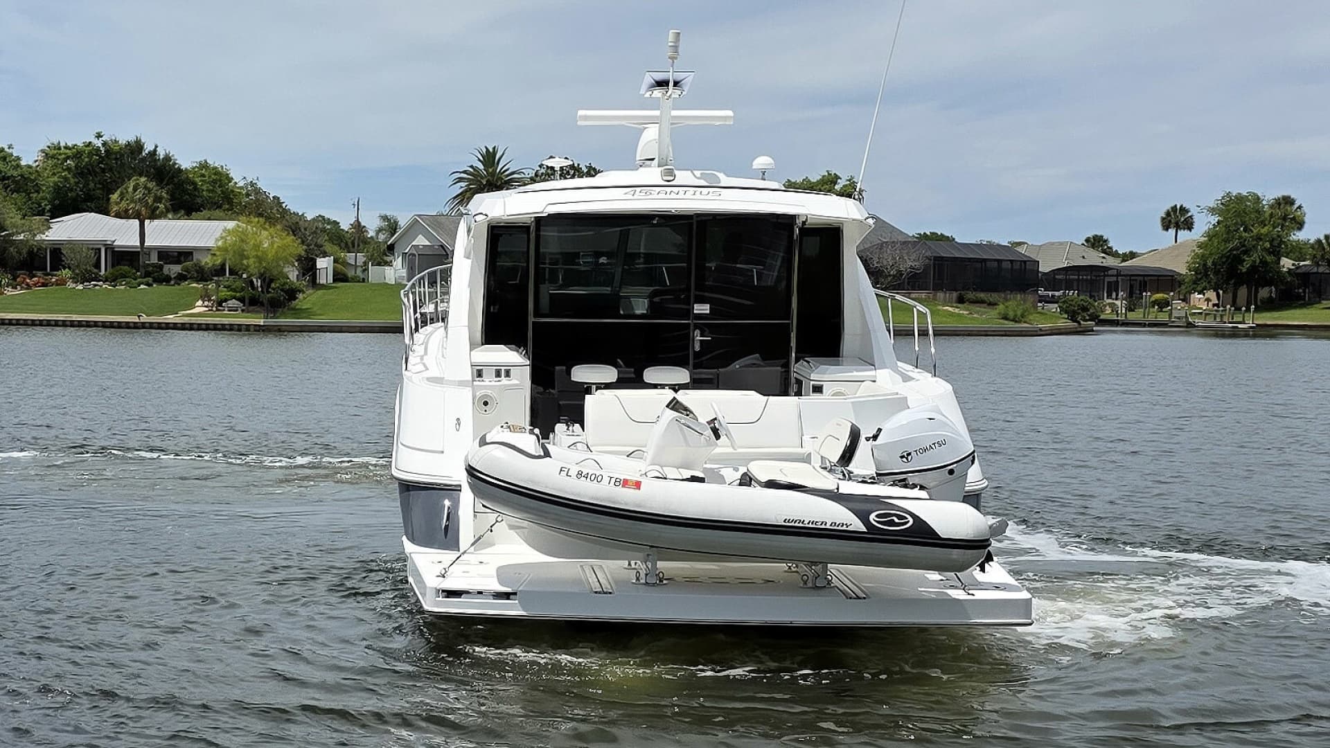 Stern Profile