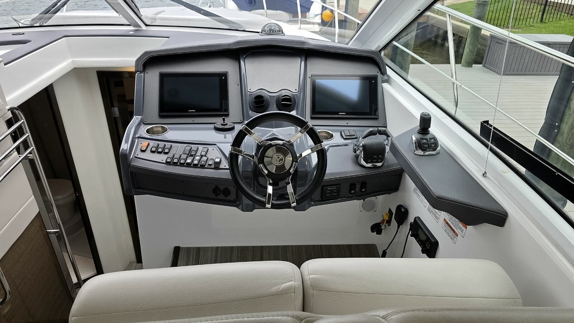 Main Cabin Helm Wide