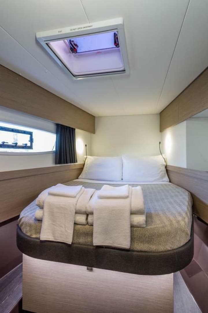 2022 Fountaine Pajot Elba