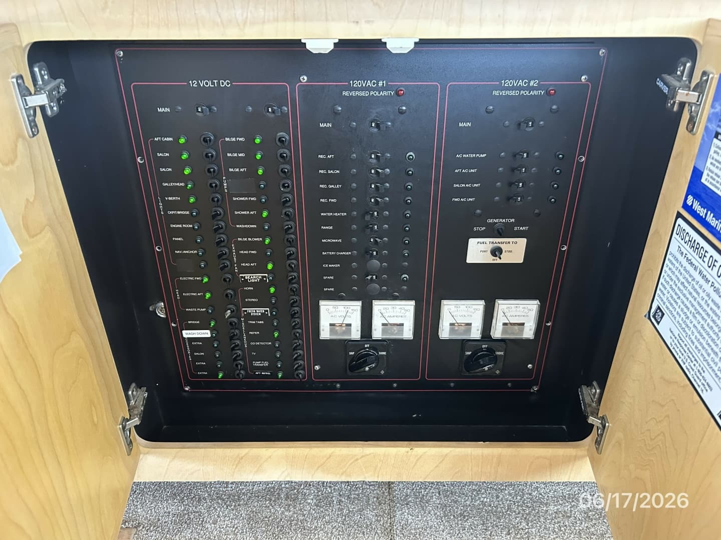43' Carver electrical panel