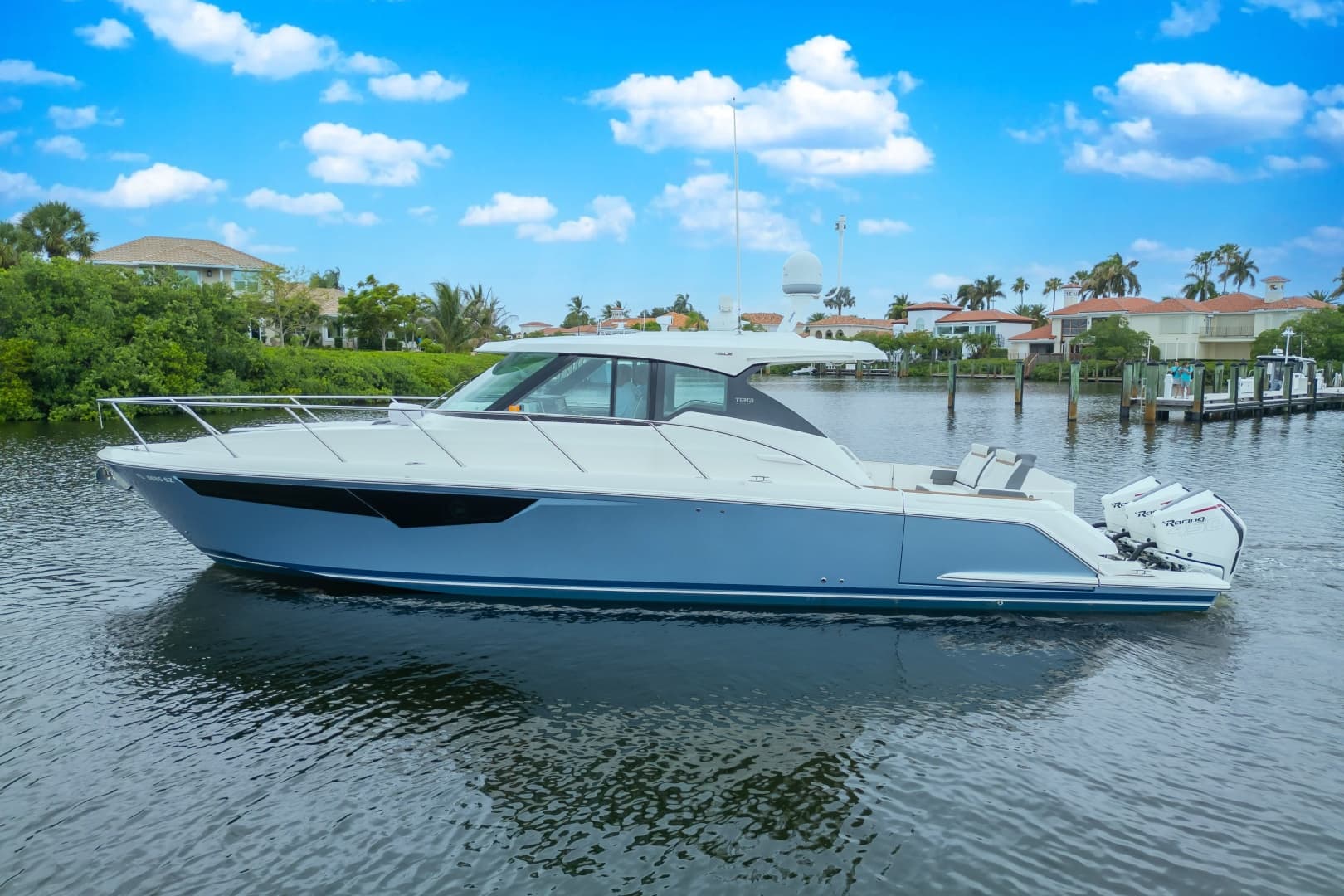 2021 Tiara Yachts 43 LE