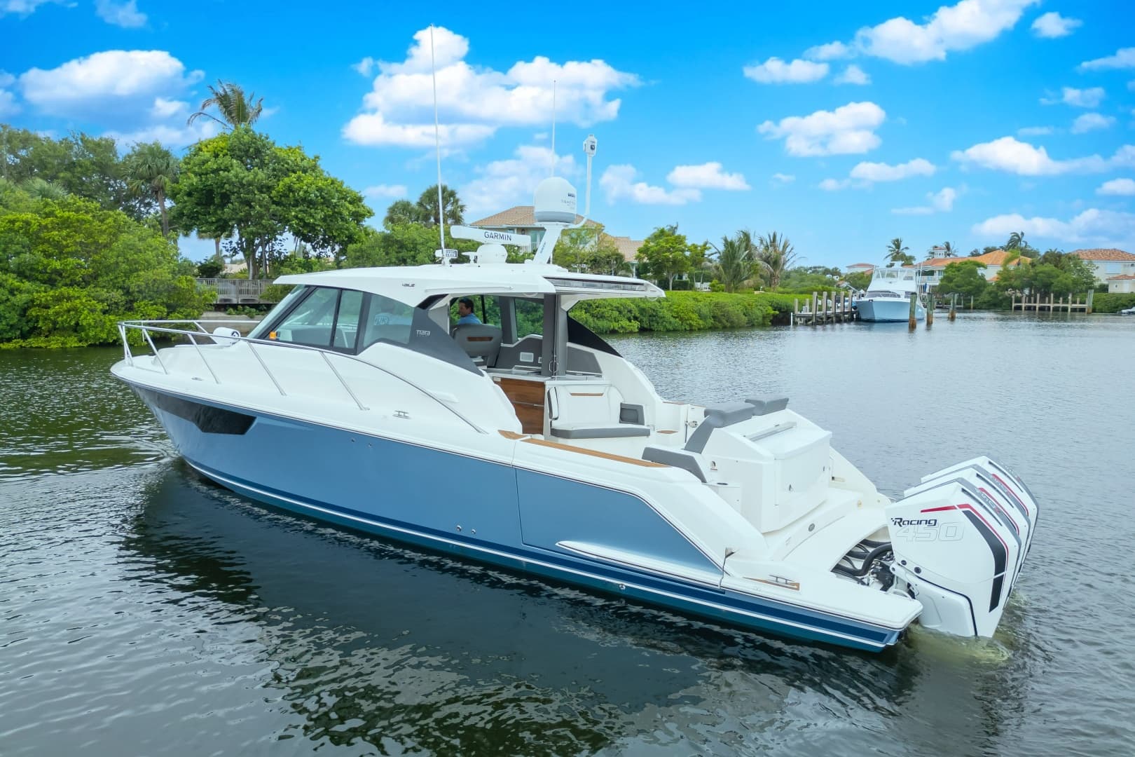 2021 Tiara Yachts 43 LE