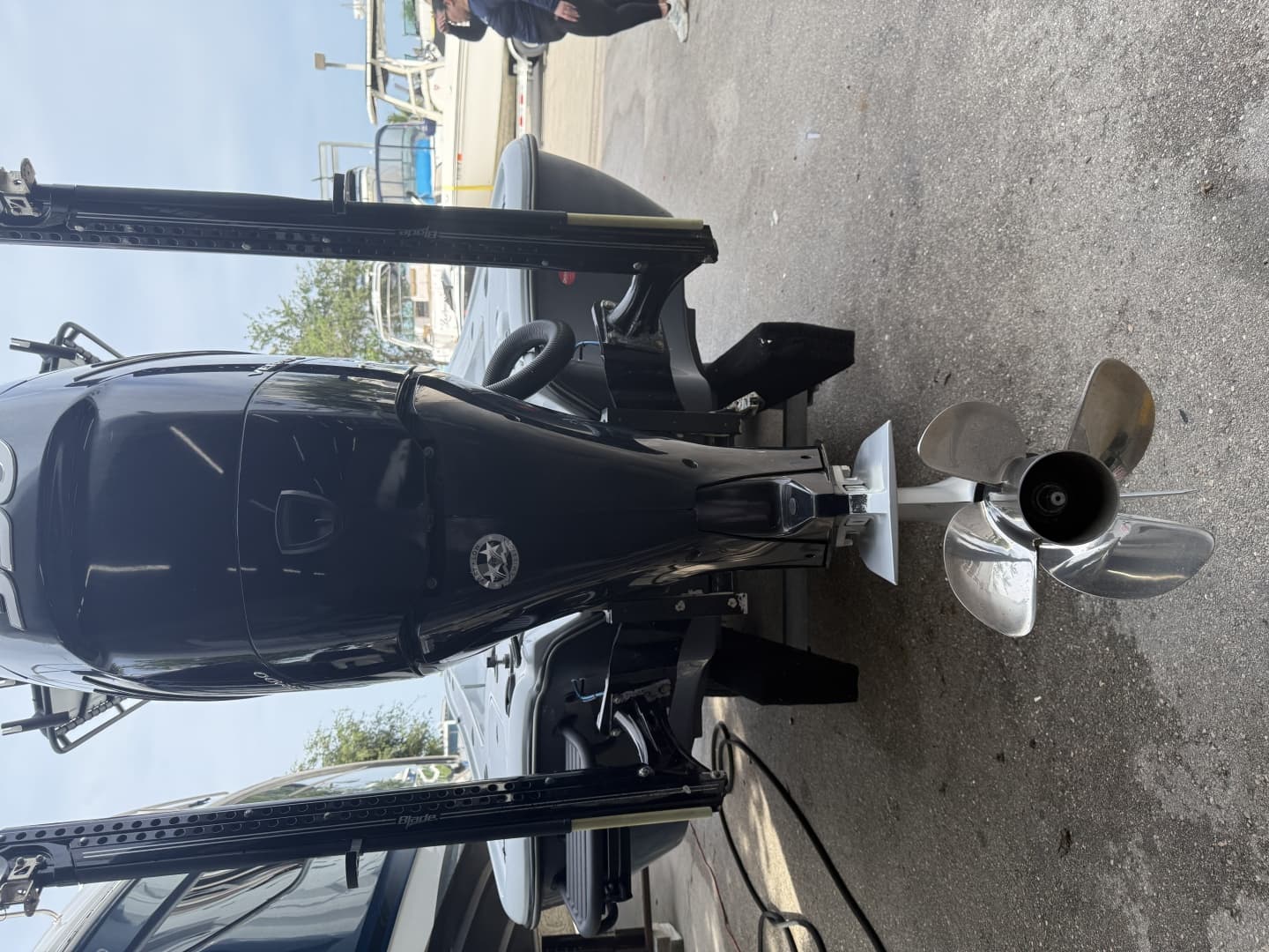 2017 Yellowfin 24 Bay CE