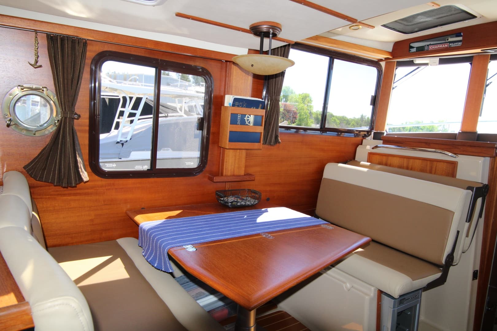 2013 Ranger Tugs R-31CB