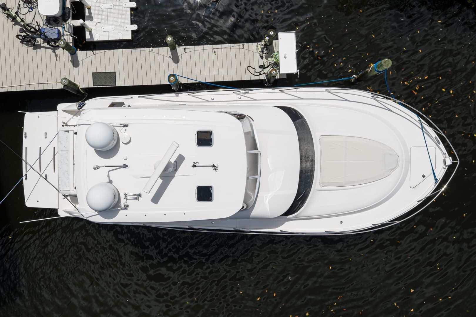 Tiara 44 Daybreak - Exterior Profile