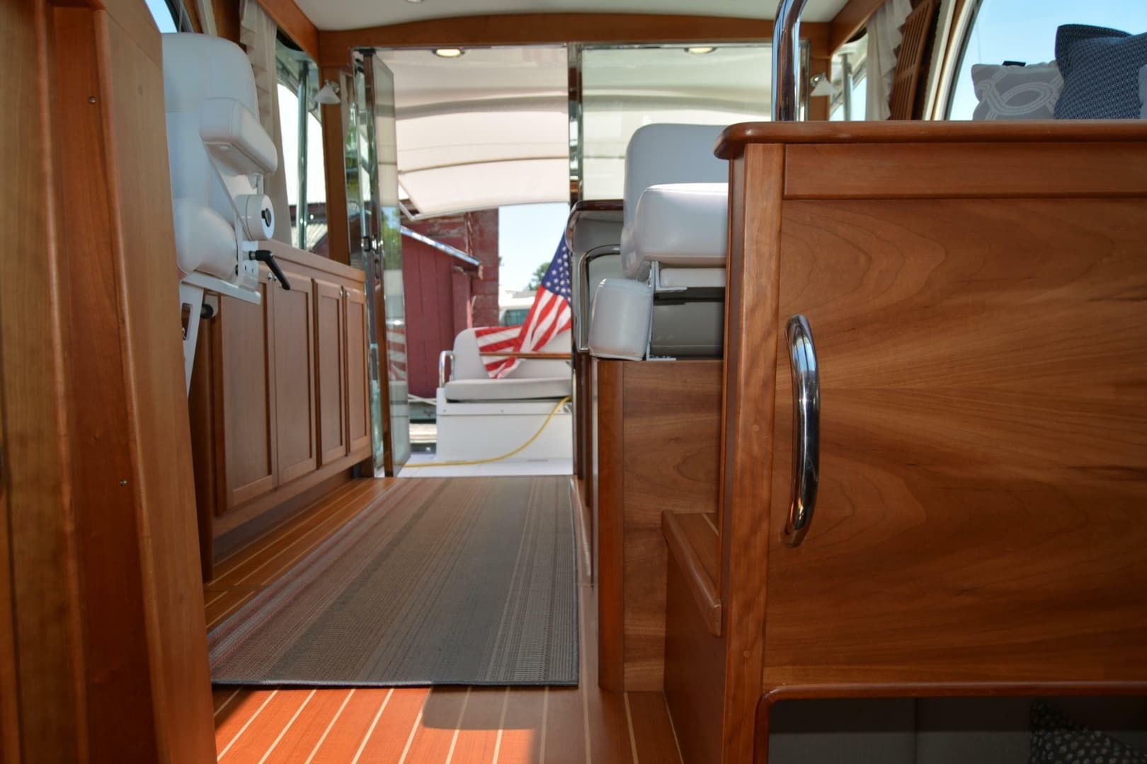 2021 Sabre 38 Salon Express