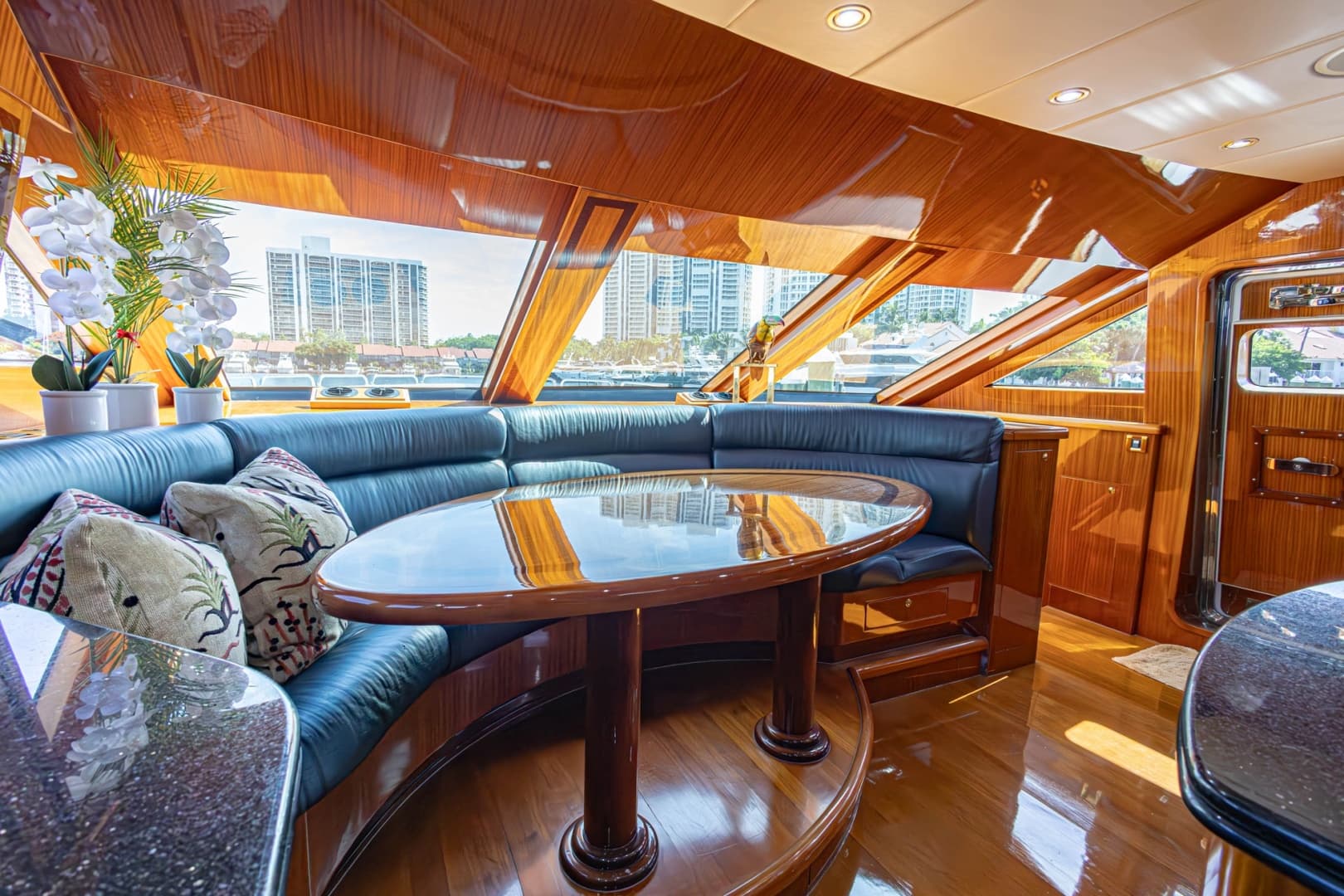 2008 Hargrave Enclosed Skylounge