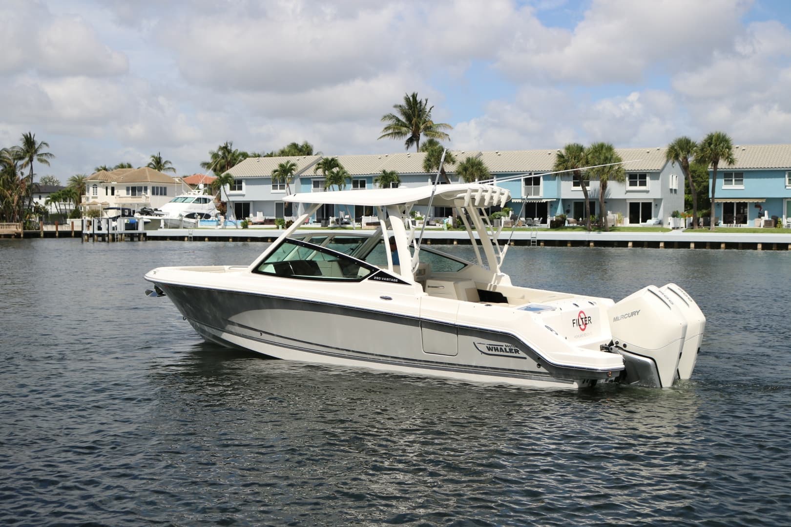 Boston Whaler 28 NO FILTER - Exterior Profile