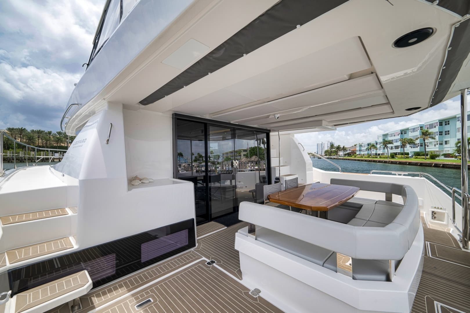 2023 Leopard 46 Powercat
