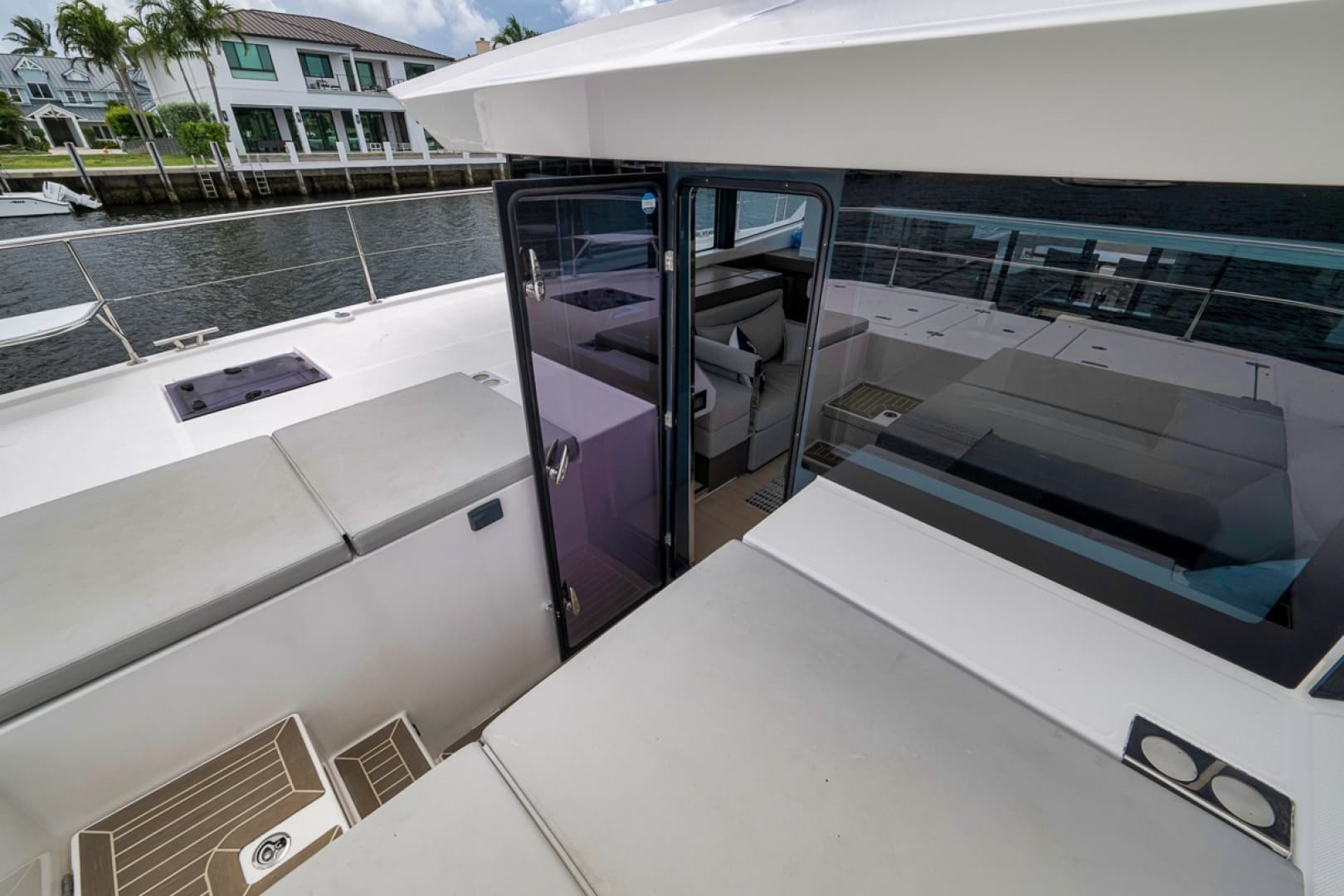 2023 Leopard 46 Powercat
