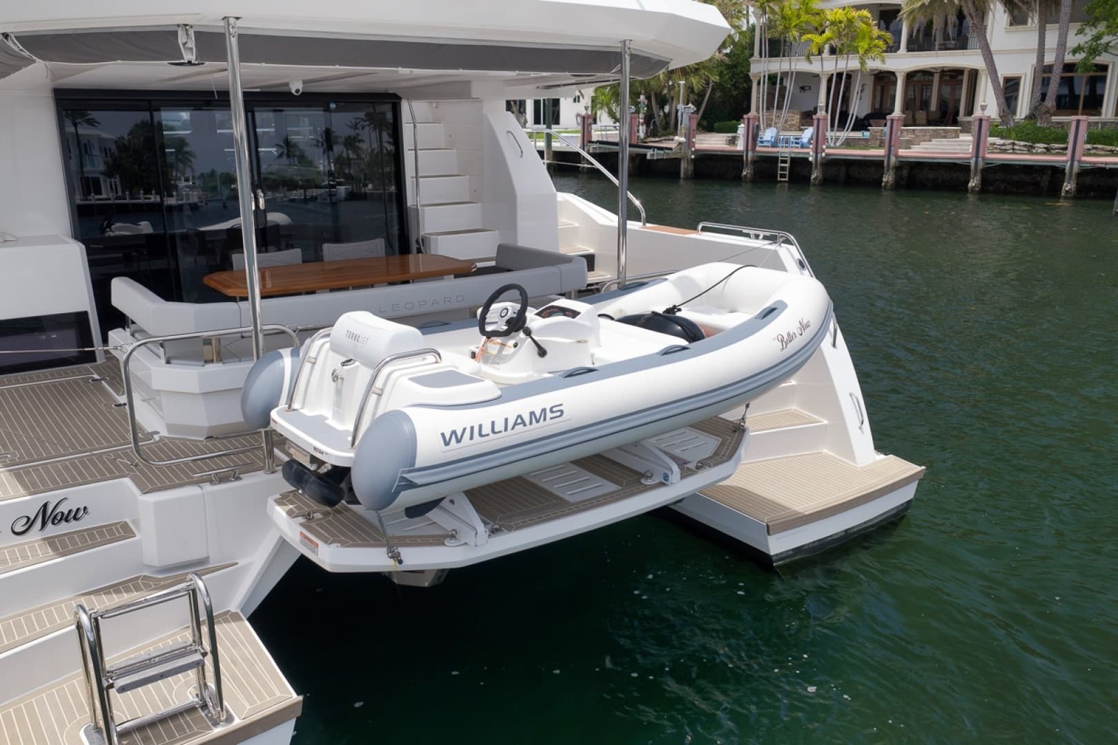 2023 Leopard 46 Powercat
