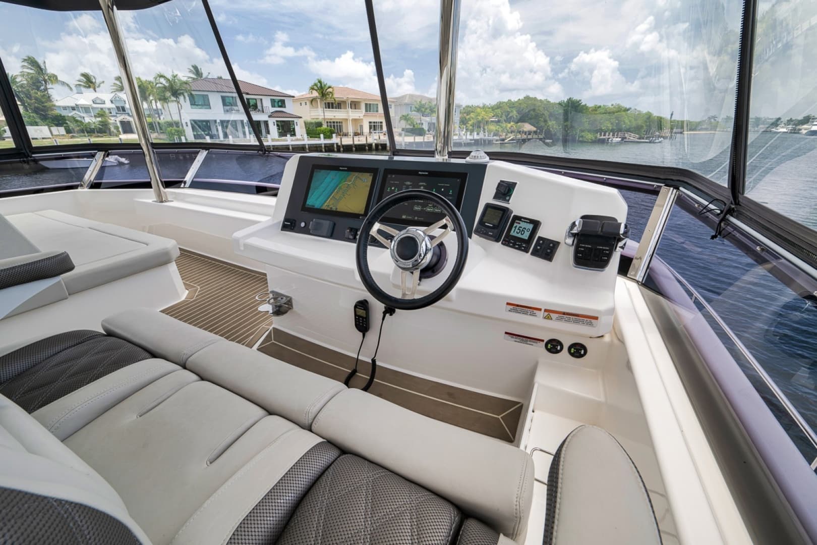 2023 Leopard 46 Powercat