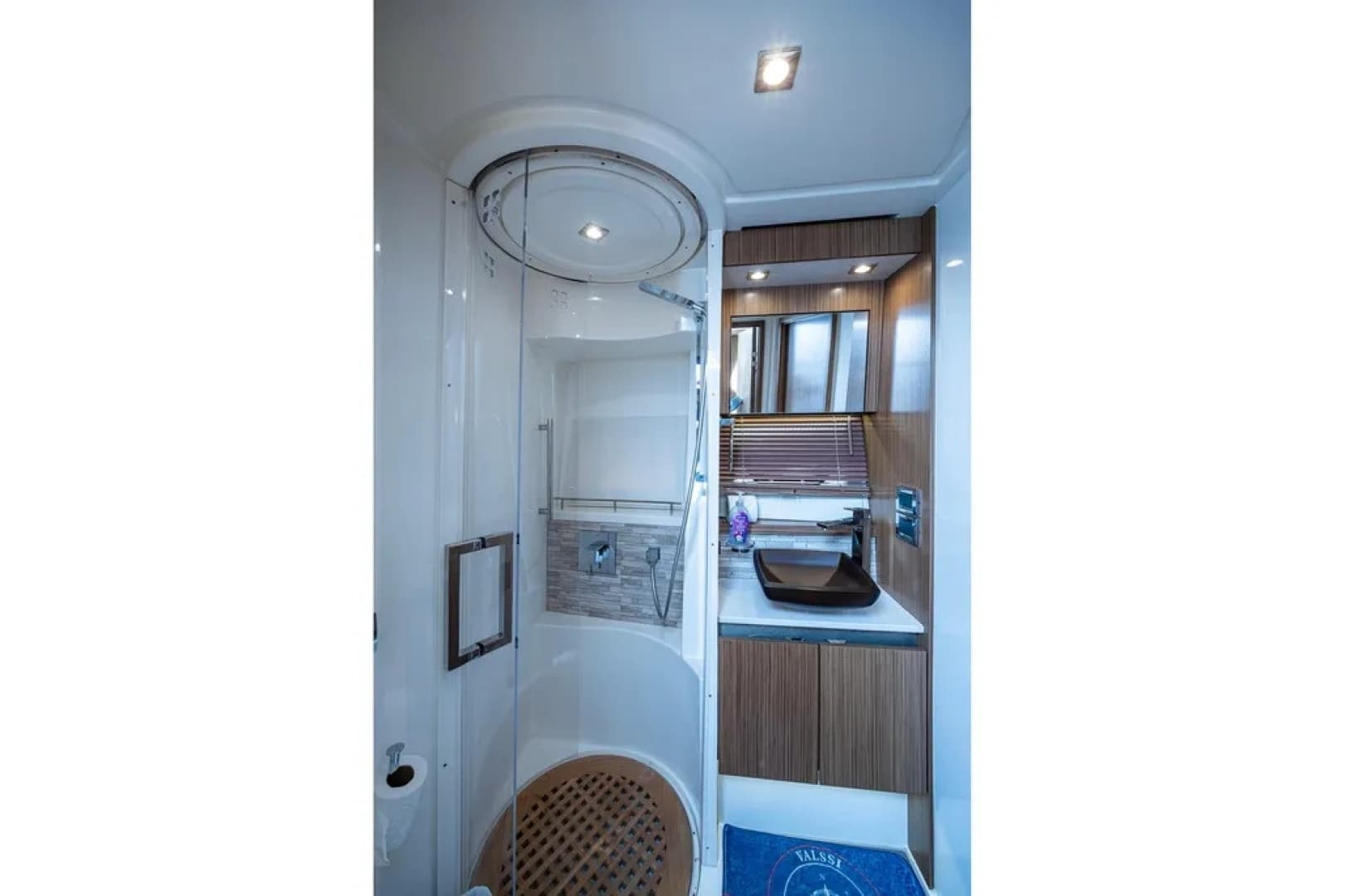 2018 Sea Ray L550 Fly