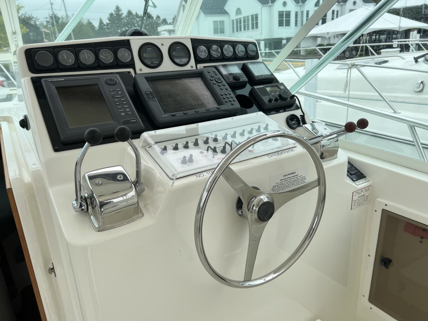 1998 Cabo 35 Express