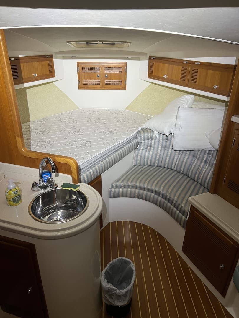 1998 Cabo 35 Express