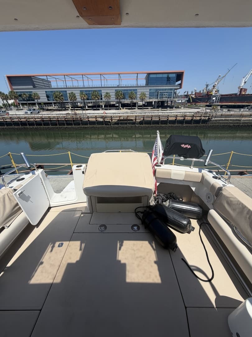 2015 Cutwater C-30 Sedan