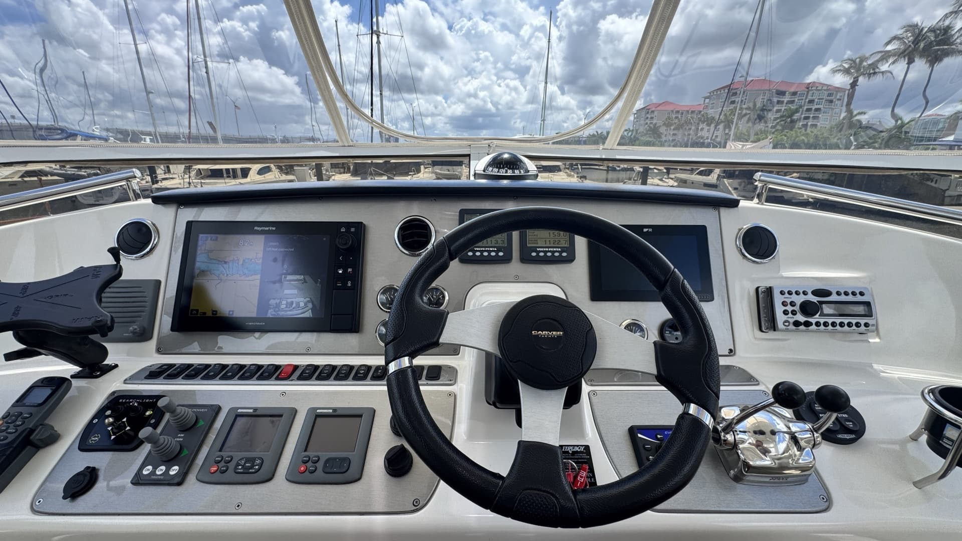 2007 Carver 47 Cockpit Motor Yacht