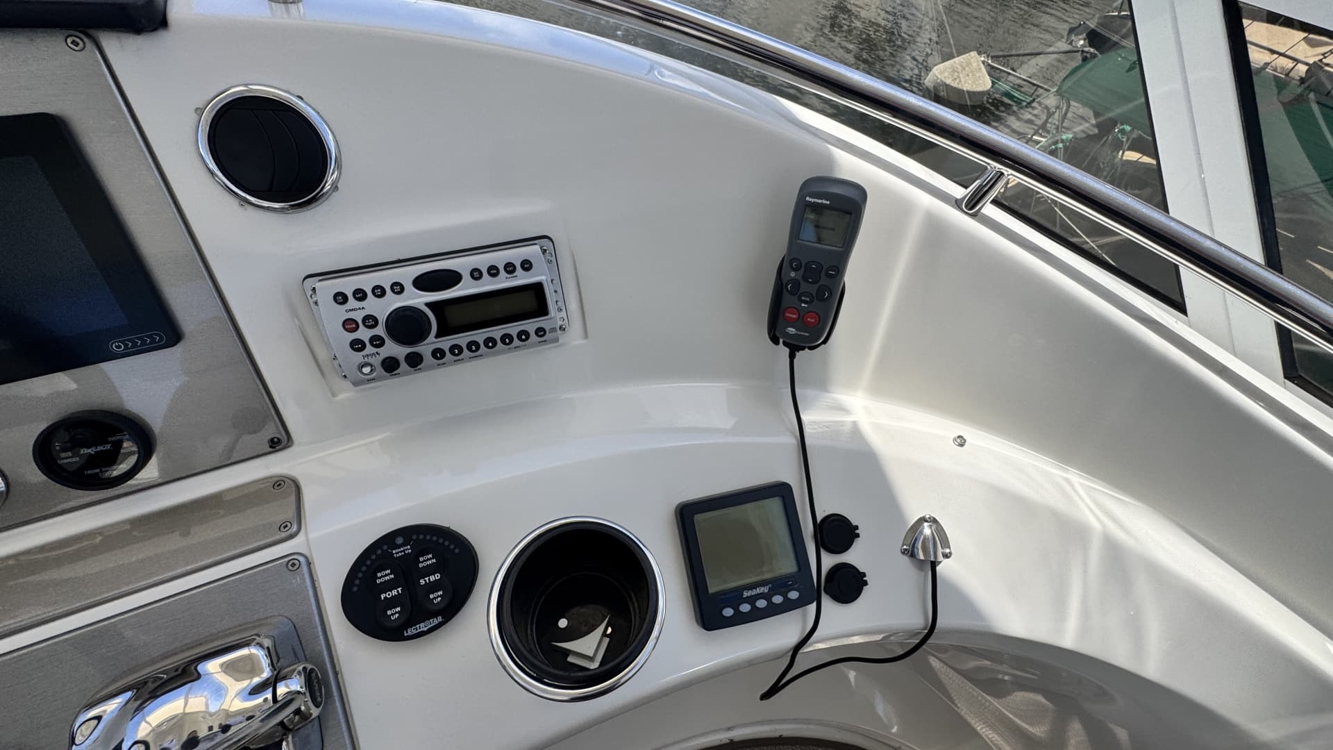 2007 Carver 47 Cockpit Motor Yacht