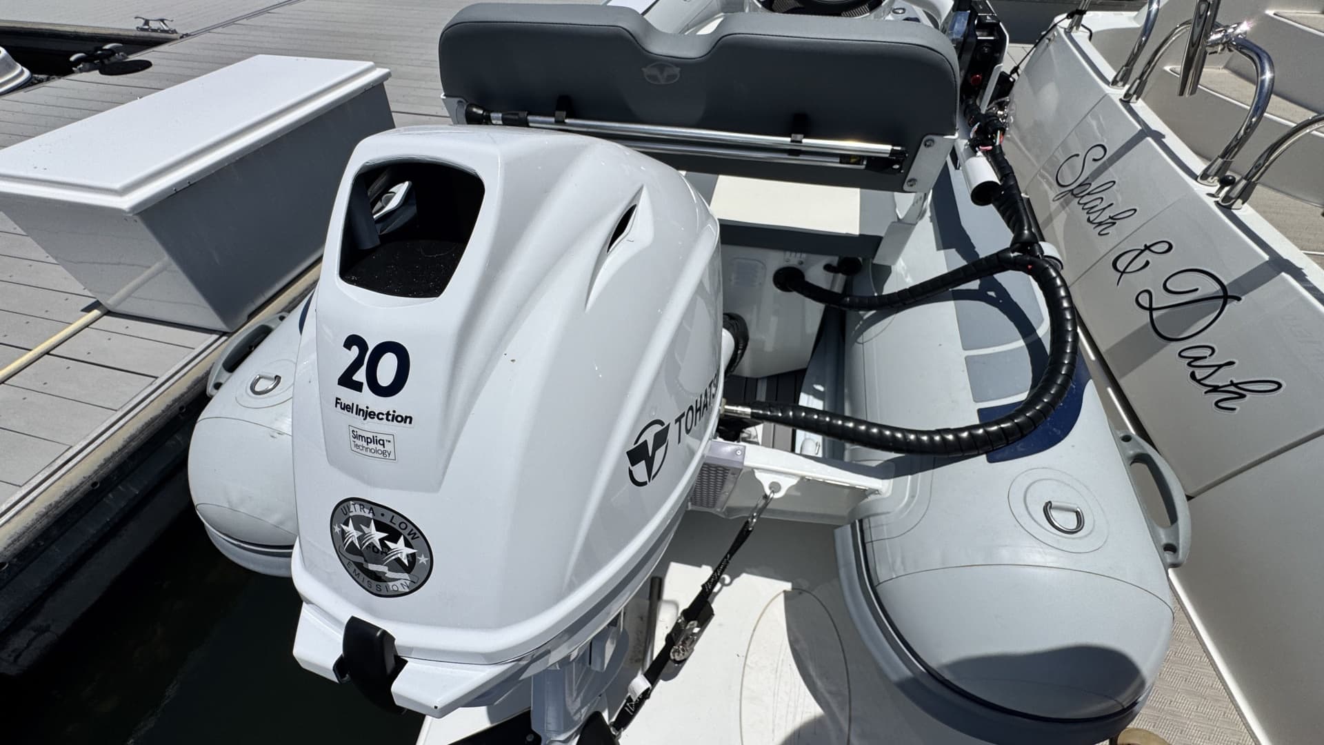 2007 Carver 47 Cockpit Motor Yacht