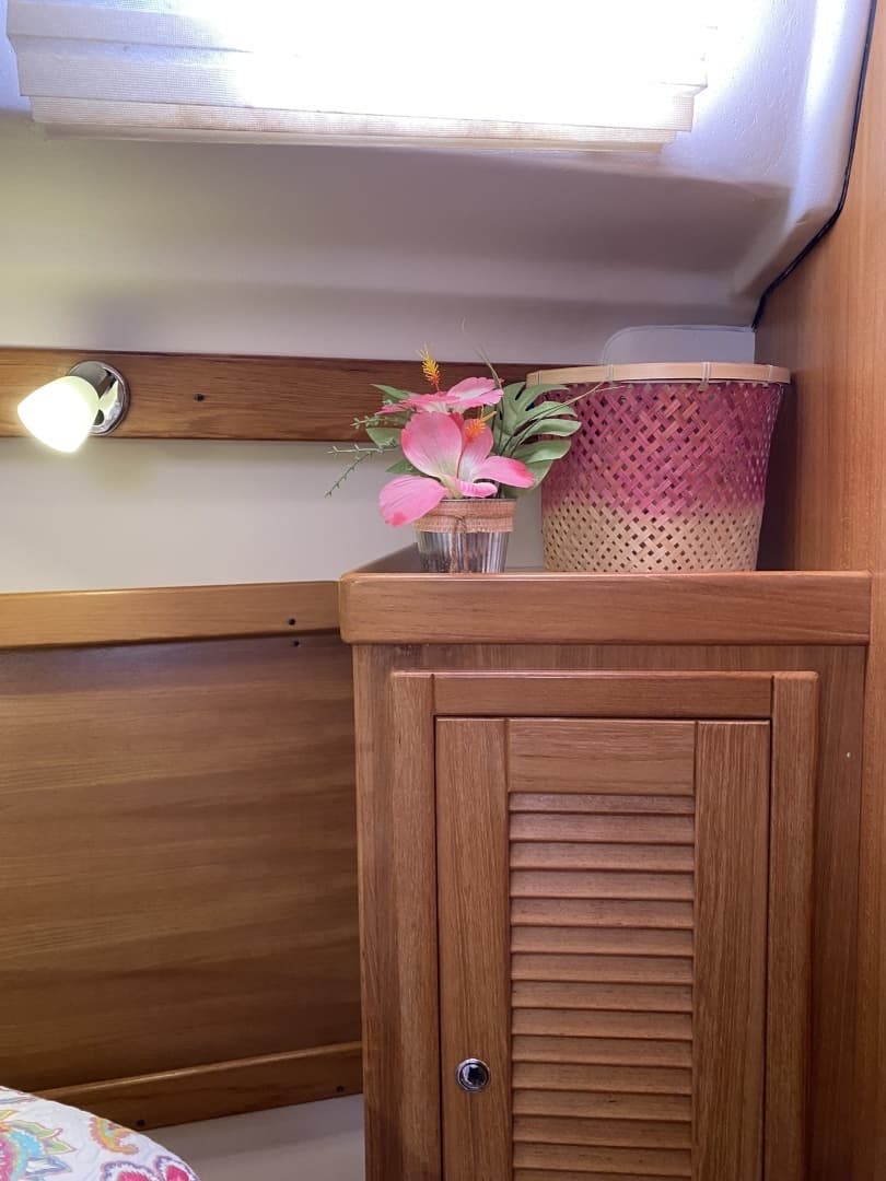 2005 Catalina 350