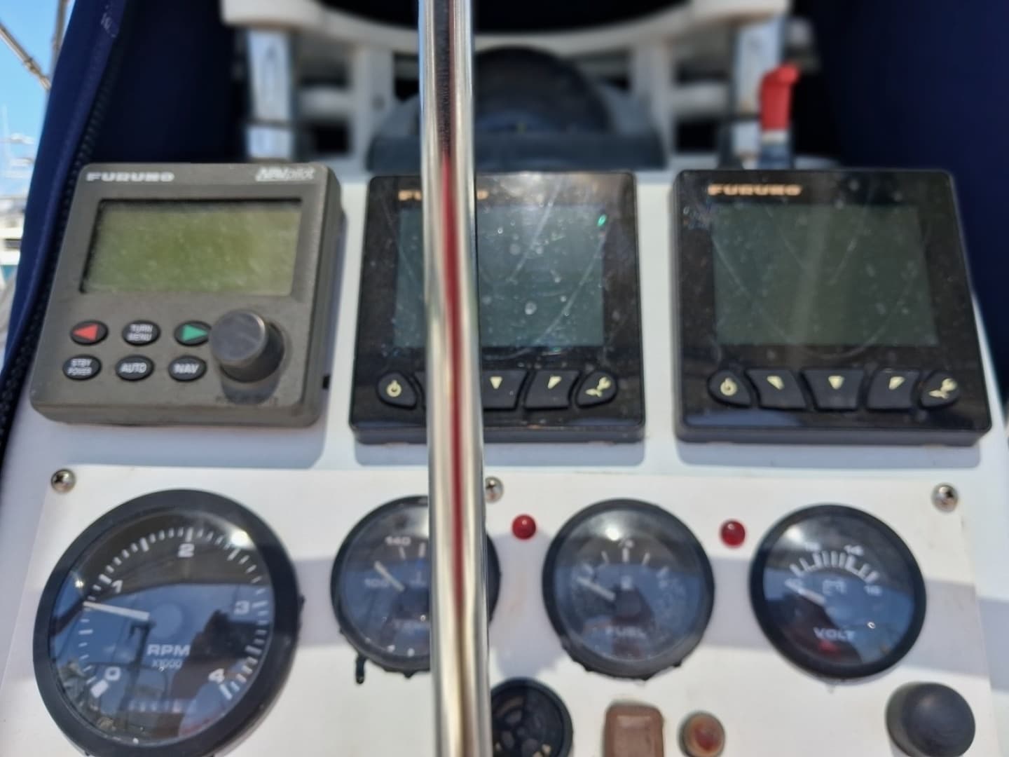 2005 Catalina 350
