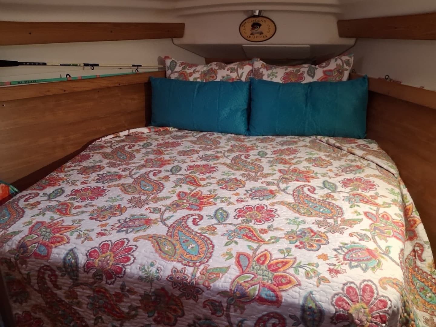 2005 Catalina 350