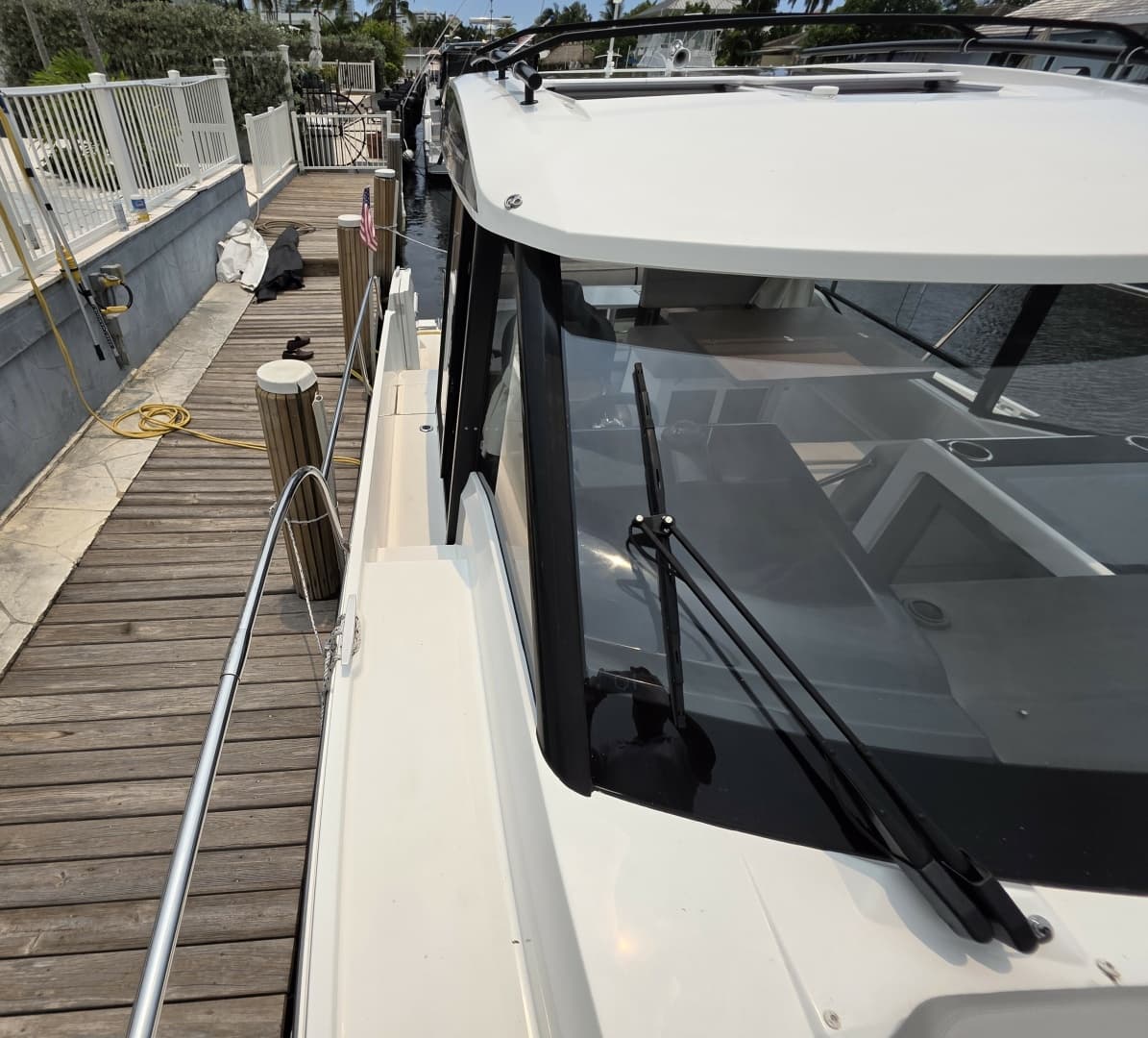 2025 Jeanneau NC 895 Series 2