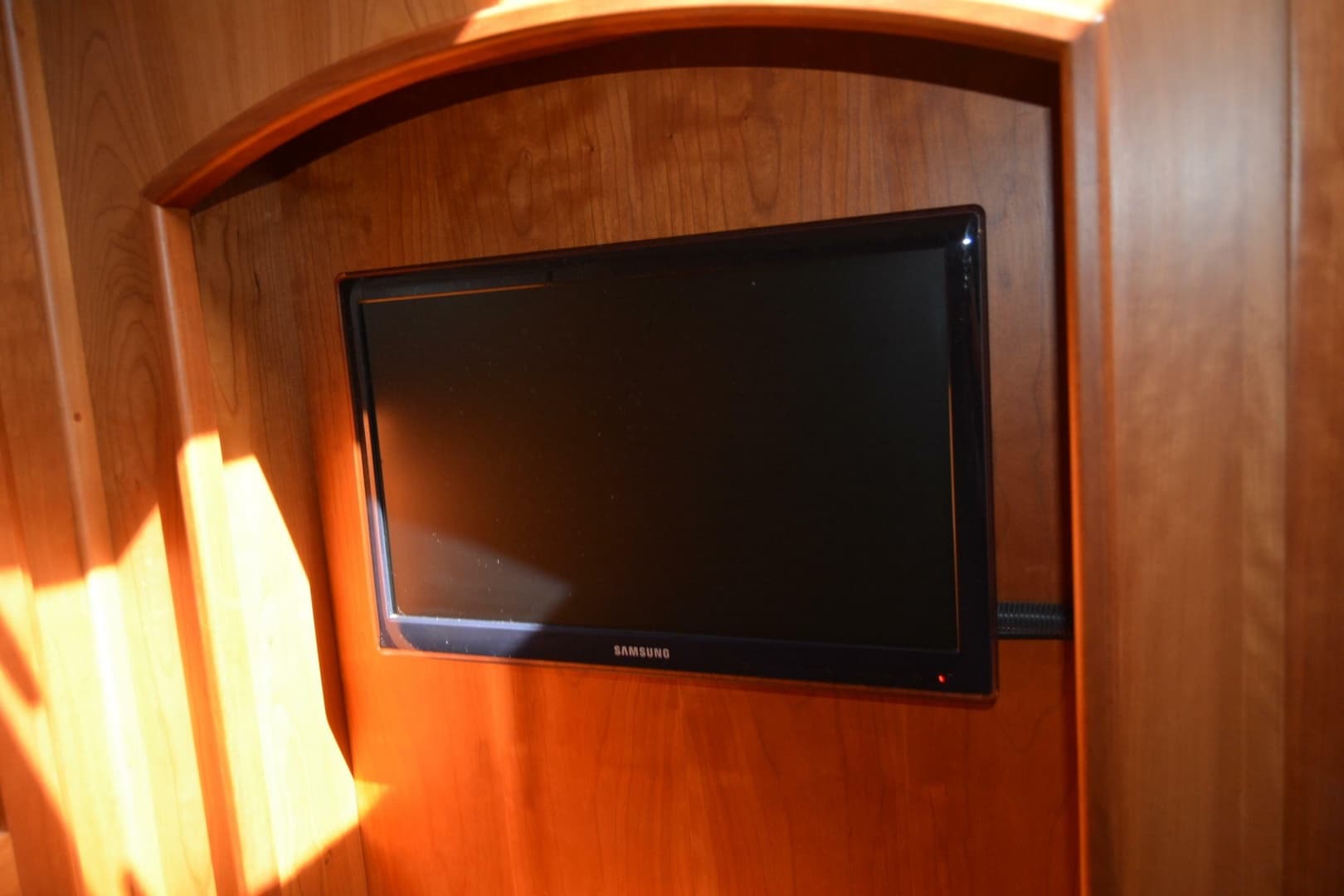 2012 Sabre 48 Salon Express