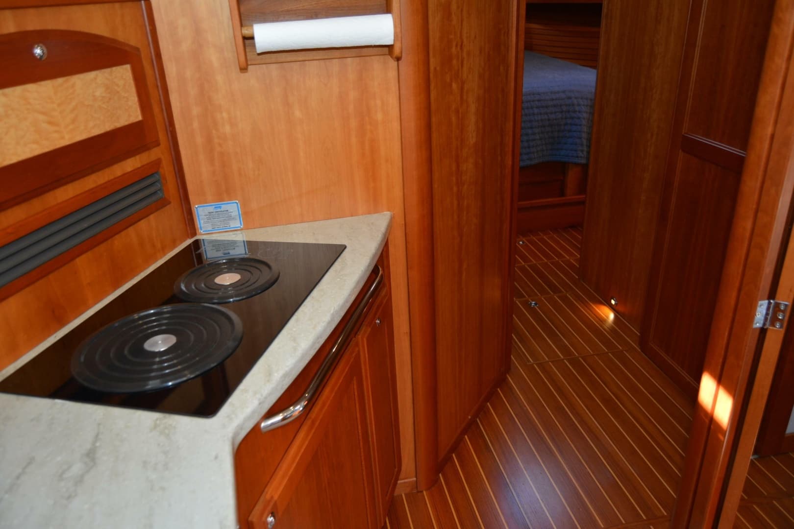 2012 Sabre 48 Salon Express