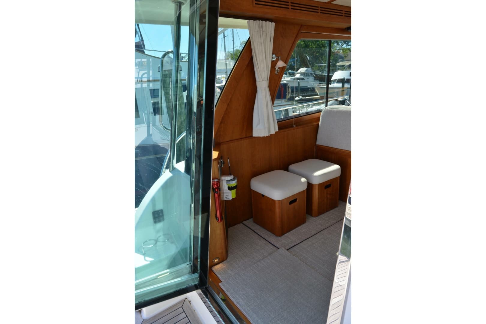 2012 Sabre 48 Salon Express