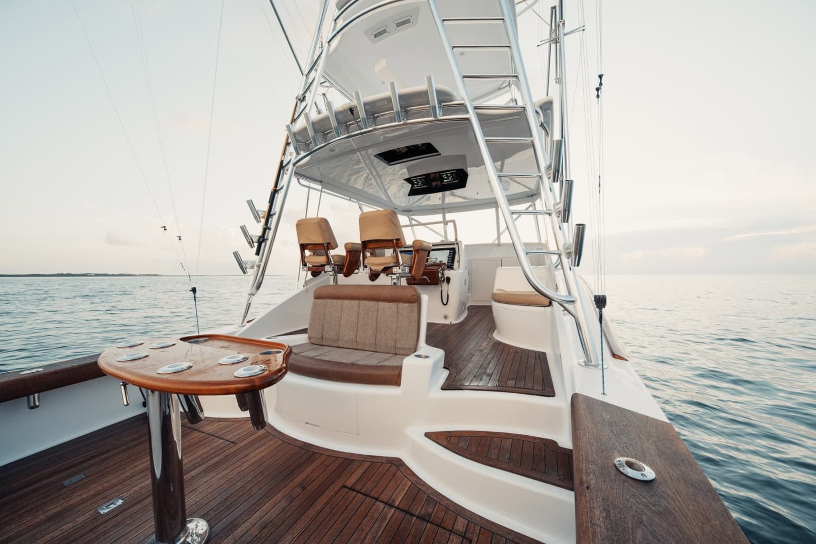 2016 F&S 40 Open Express