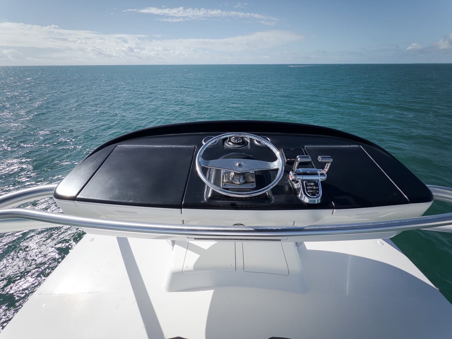 2015 Viking 76 Enclosed Bridge