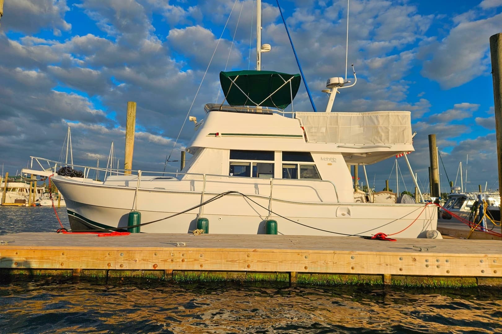 2000 Mainship 39 Trawler