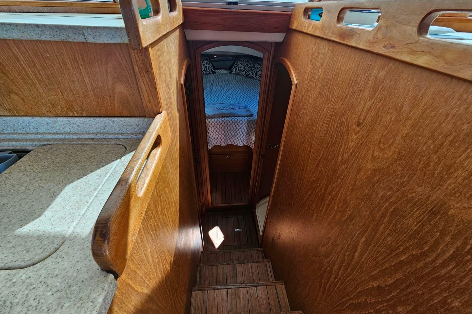 2000 Mainship 39 Trawler