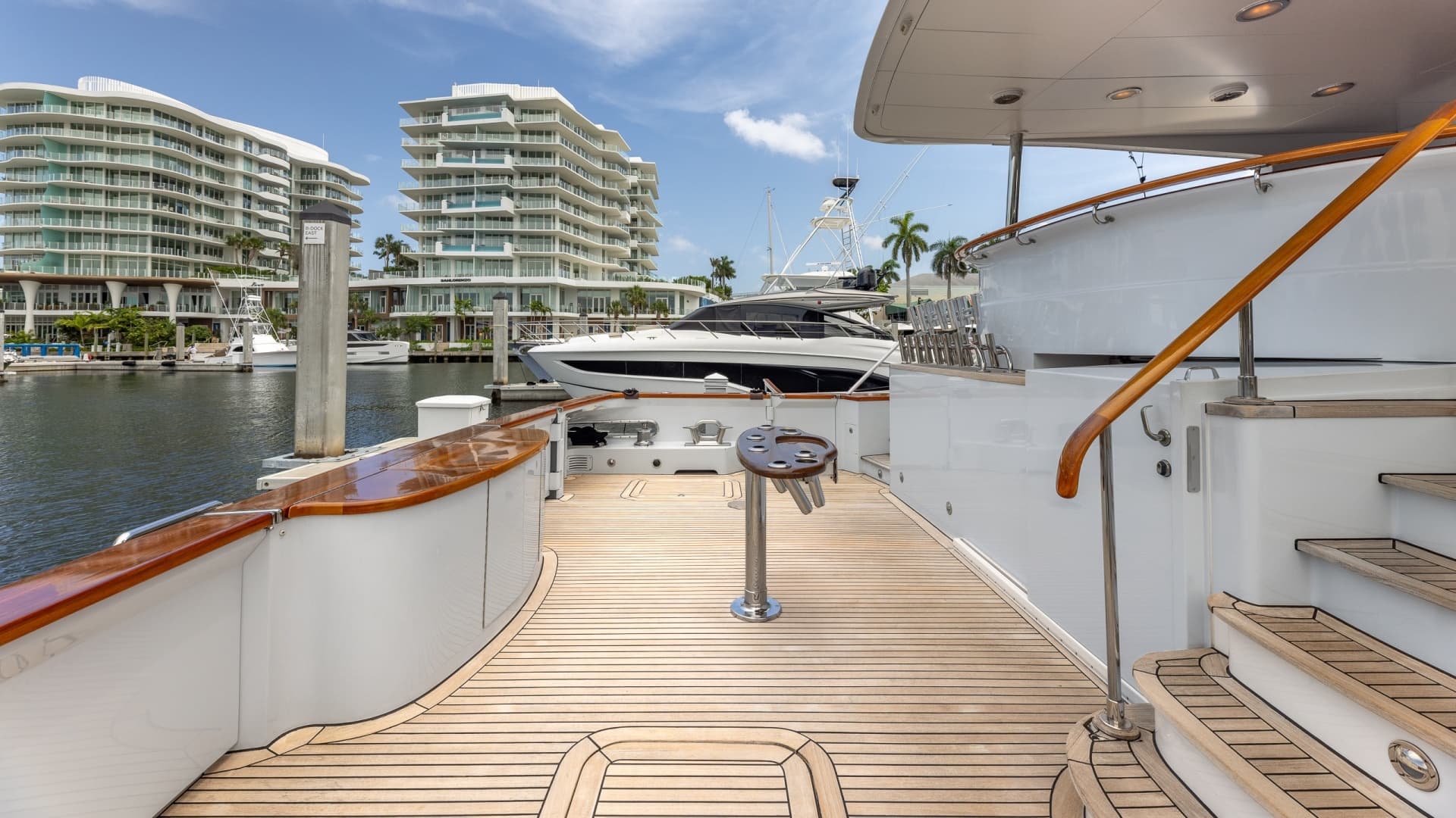 1998 Trinity Yachts 