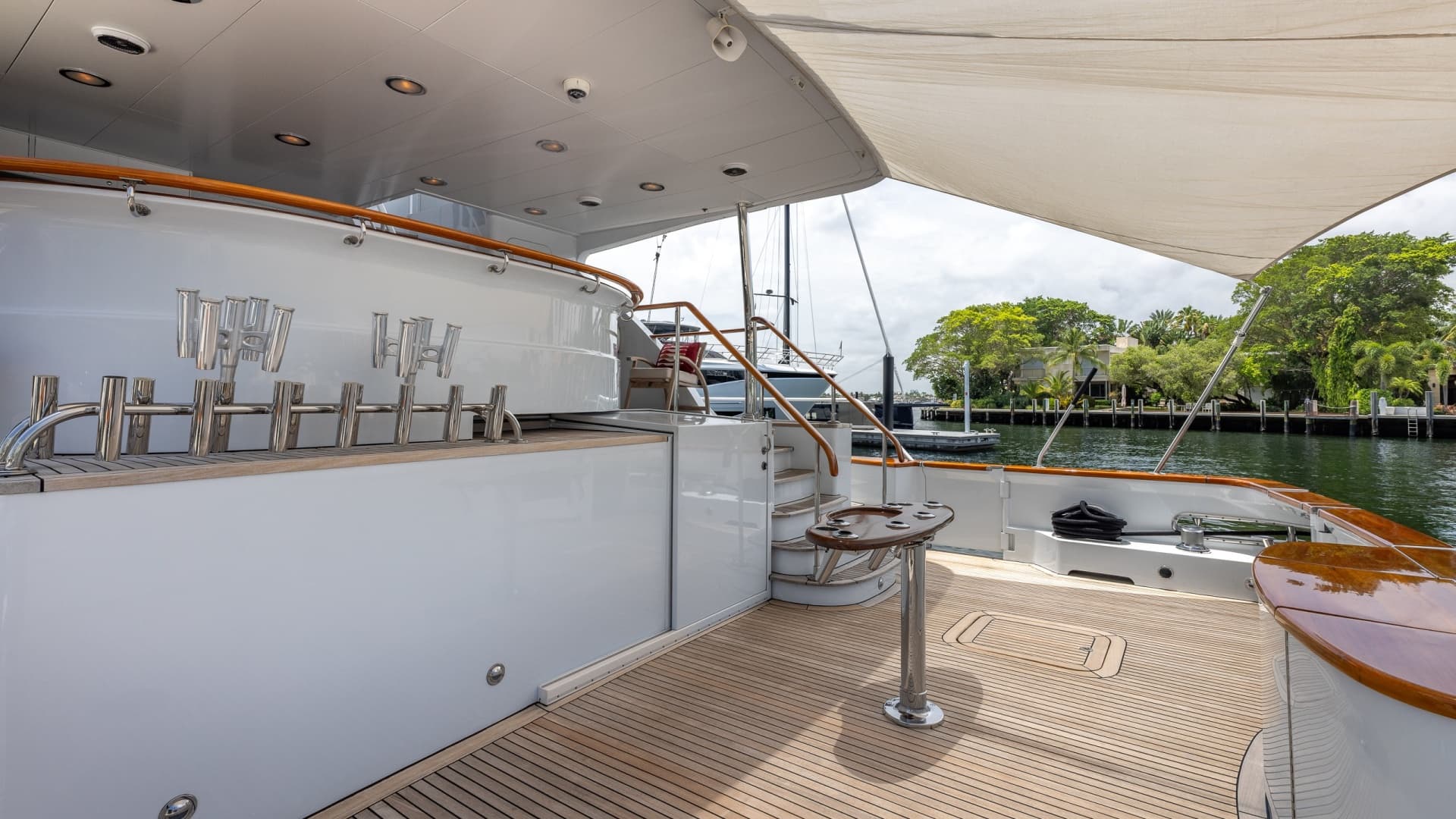 1998 Trinity Yachts 