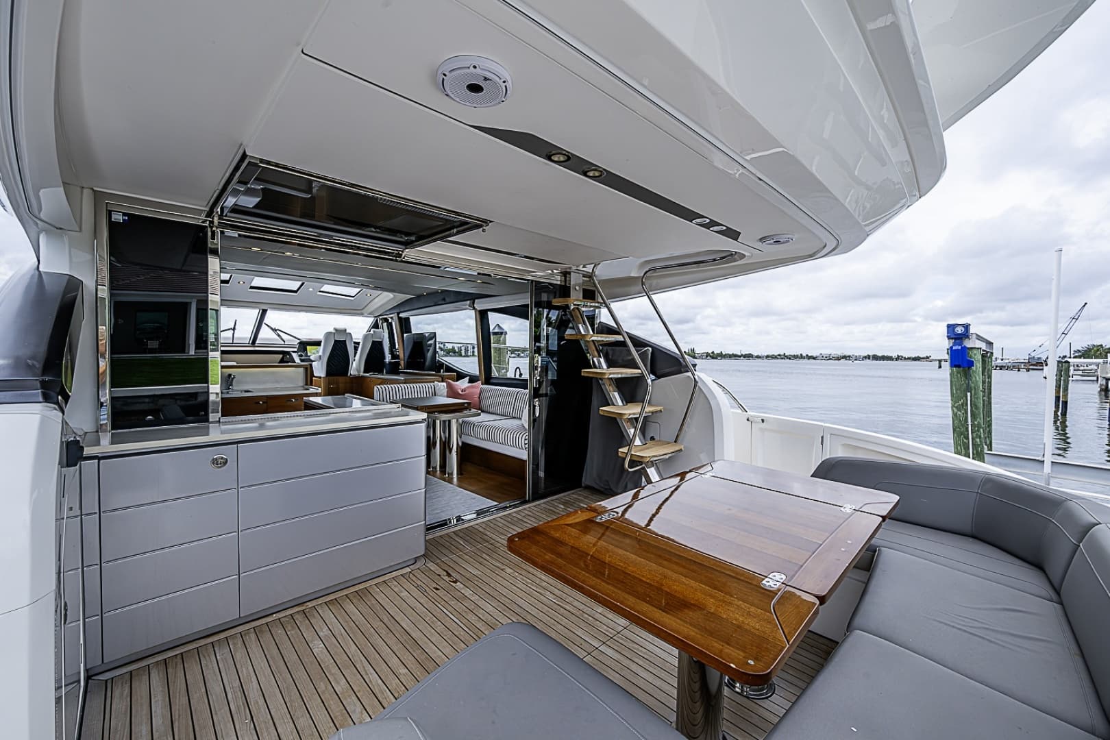2017 Princess S65
