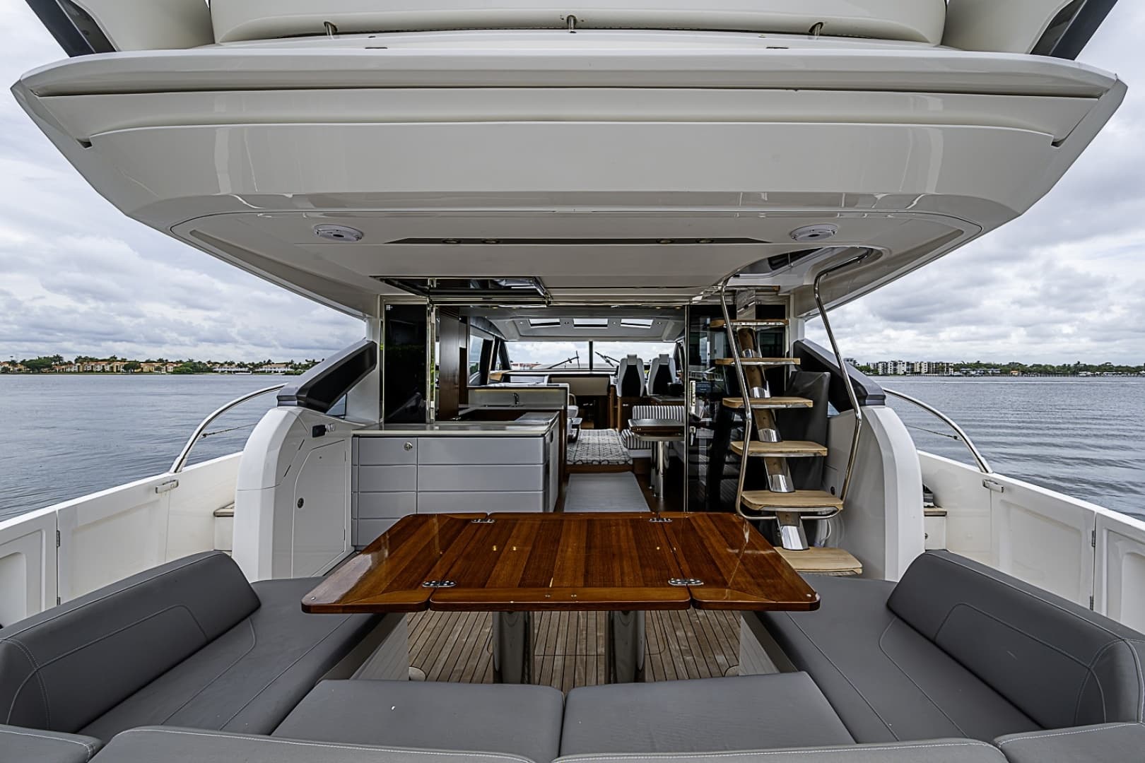 2017 Princess S65