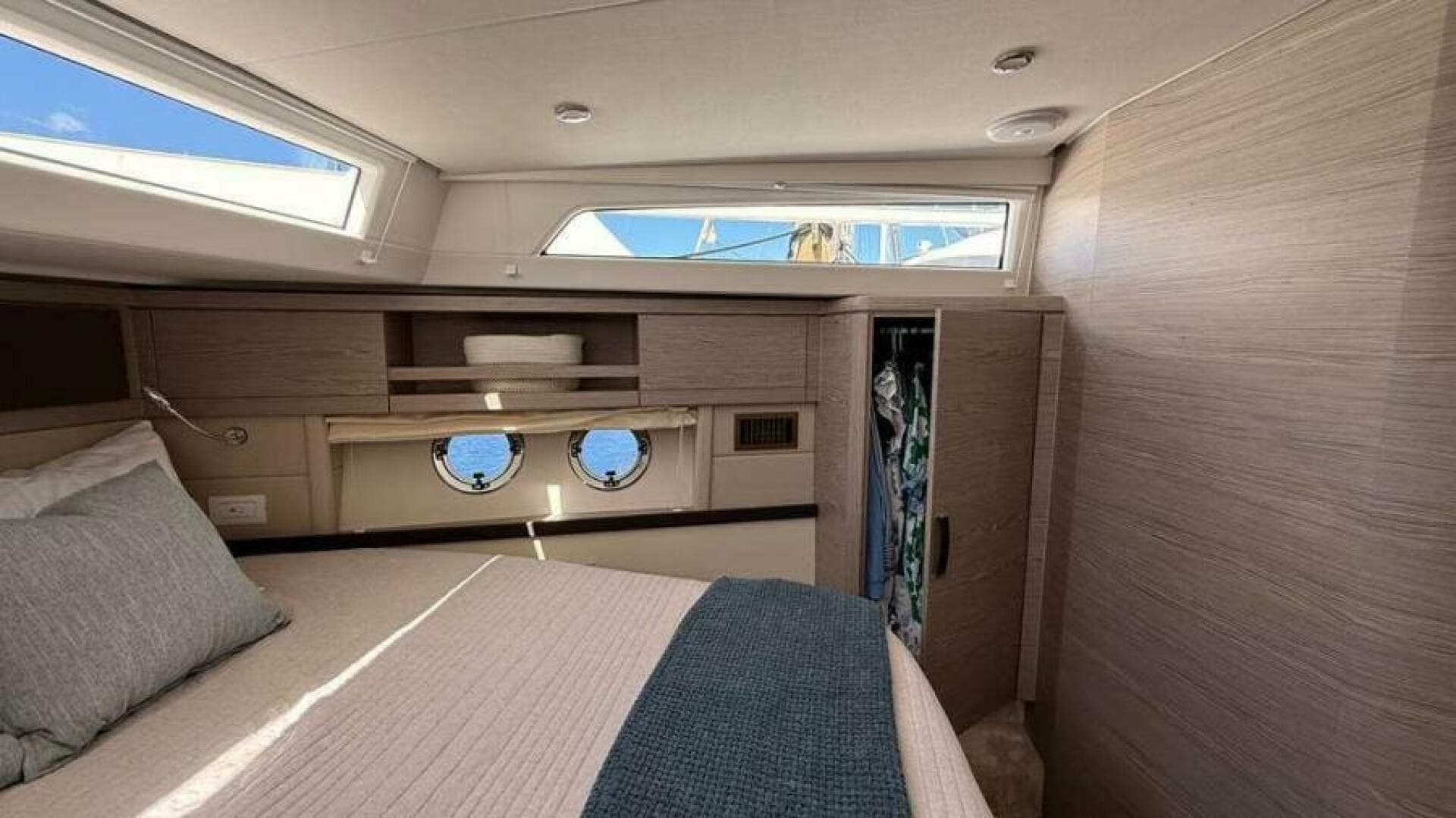 2024 Greenline 48 Fly Hybrid