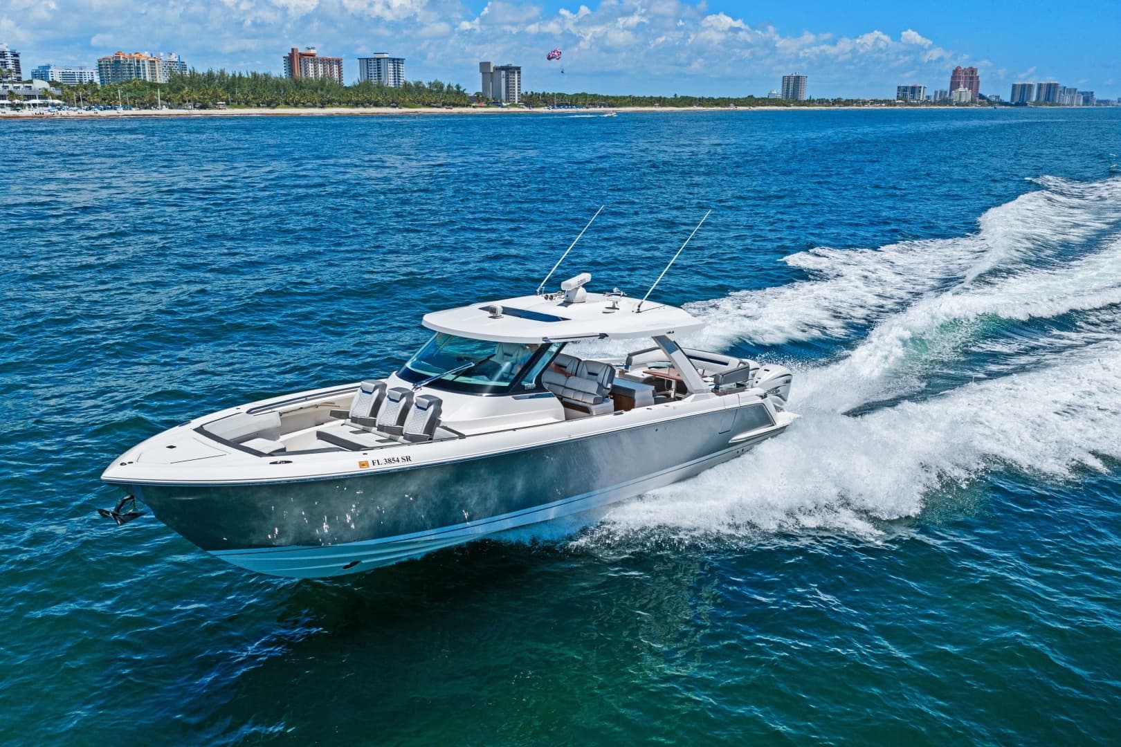 2020 Tiara Yachts 