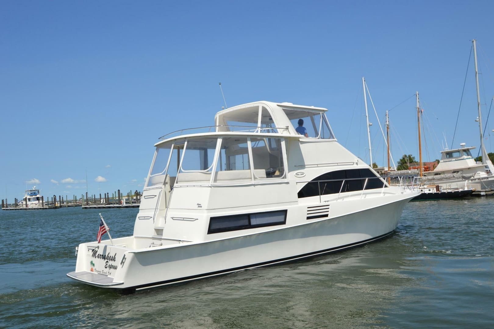 1995 Ocean Cockpit Motor Yacht