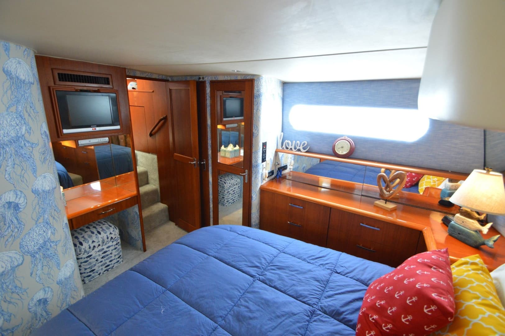 1995 Ocean Cockpit Motor Yacht