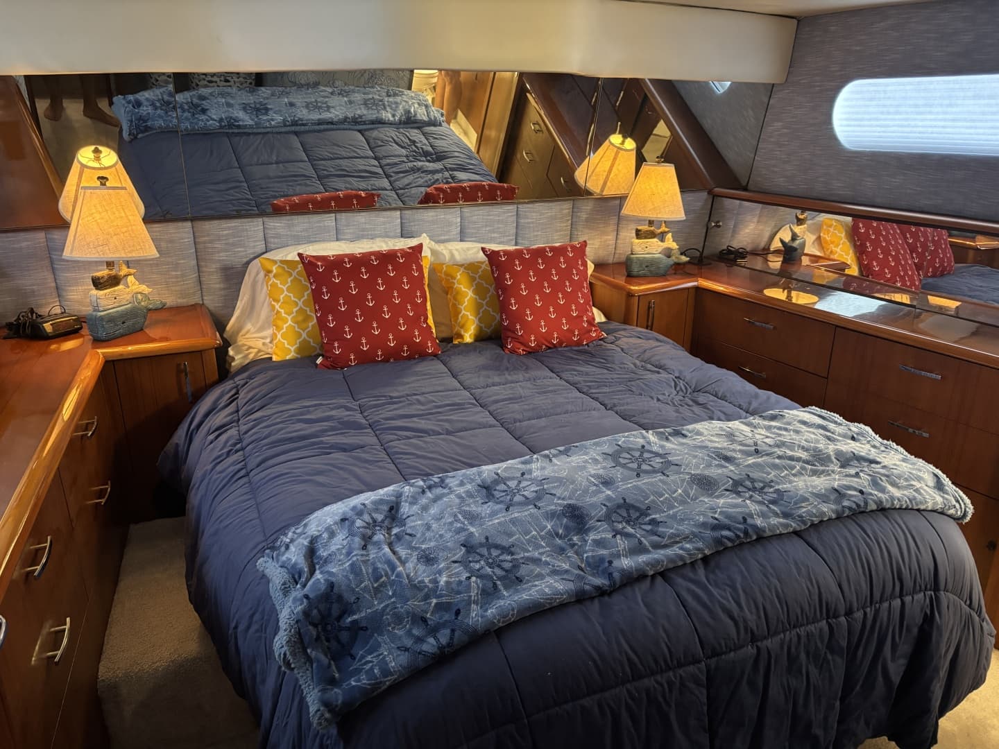 1995 Ocean Cockpit Motor Yacht