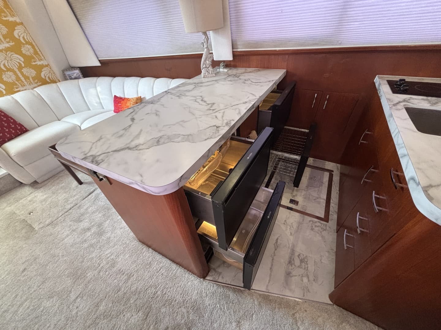 1995 Ocean Cockpit Motor Yacht