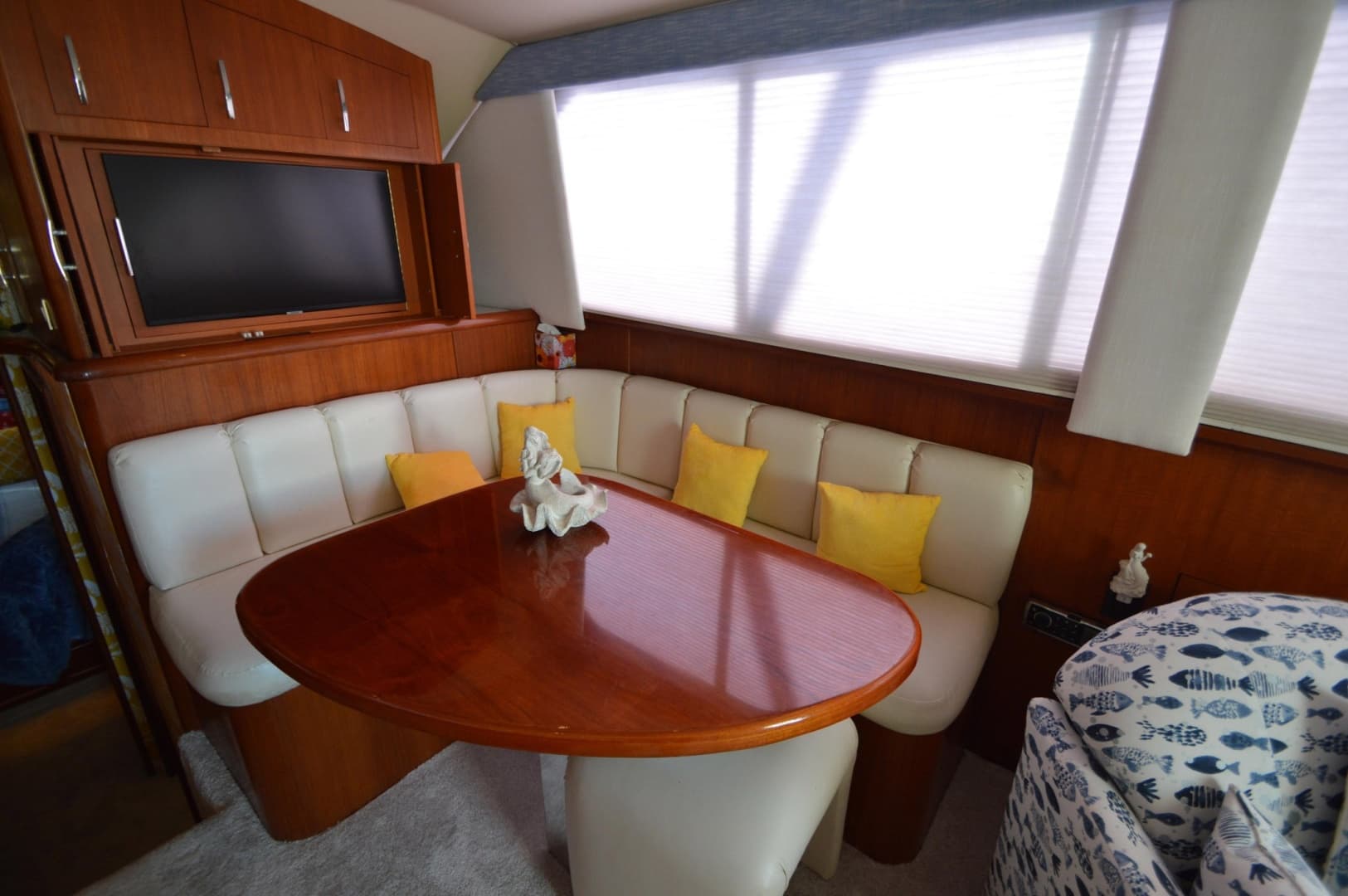 1995 Ocean Cockpit Motor Yacht