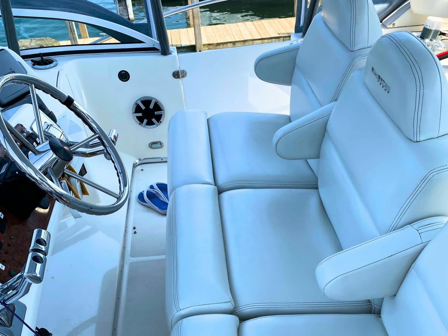 2003 Silverton 39 Motor Yacht