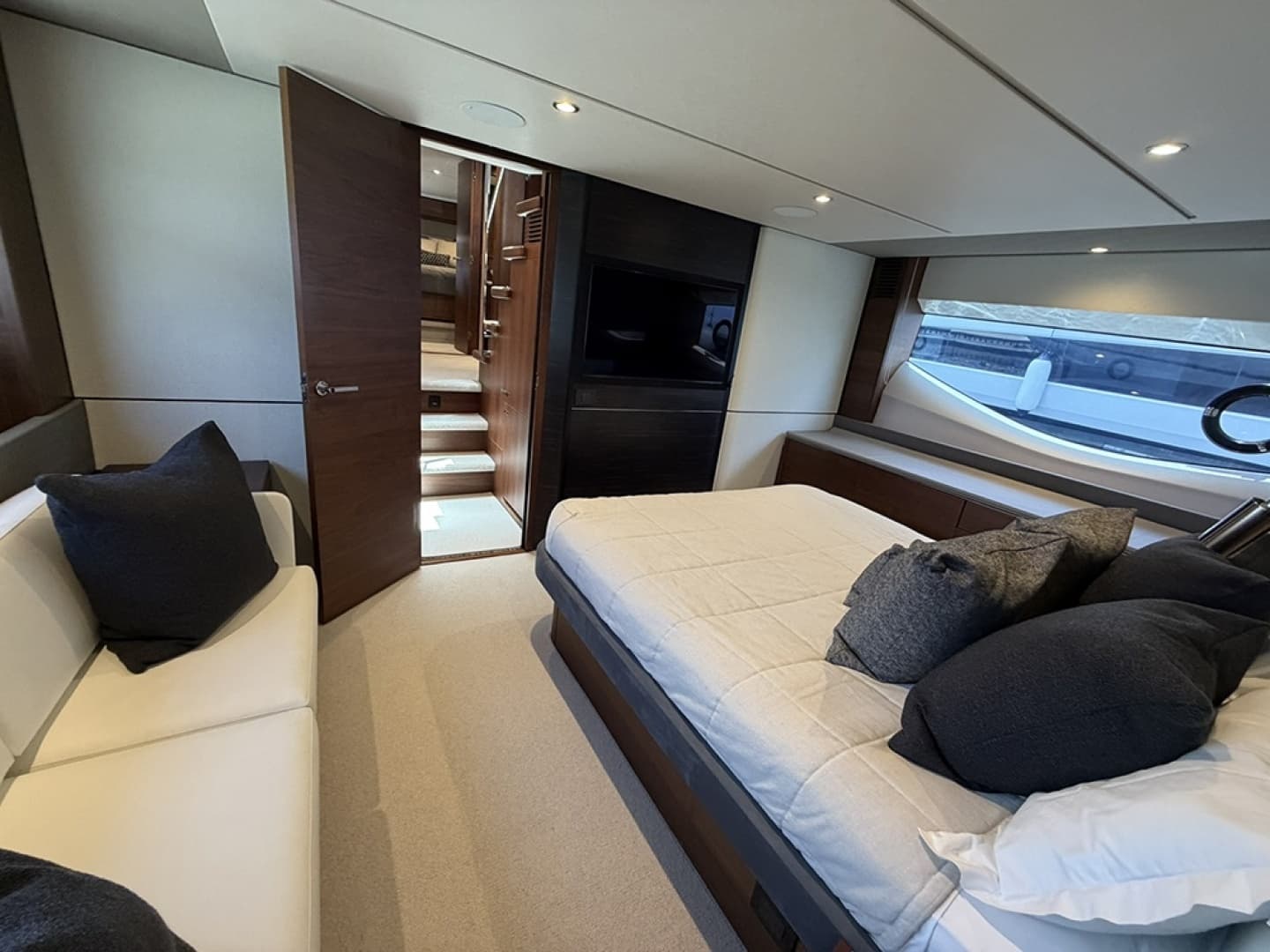 Master stateroom