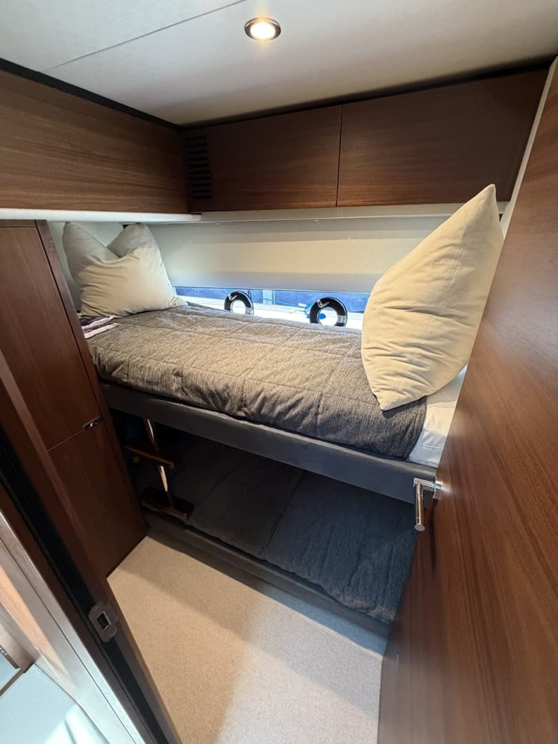 Port guest stateroom